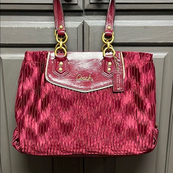 Coach burgundy red bag - Picture 1 of 10